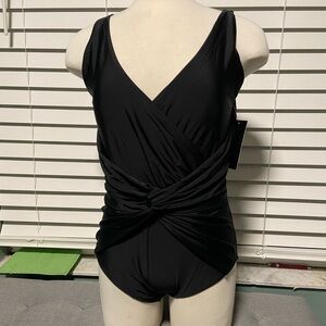 Alisha Levine tummy control Swimwear